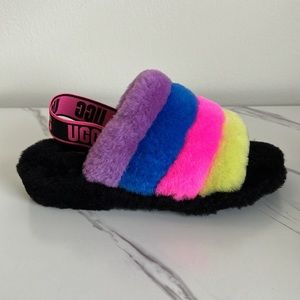 NWOT Women’s UGG Fluff Yeah Black/Taffy Pink Multi Slipper